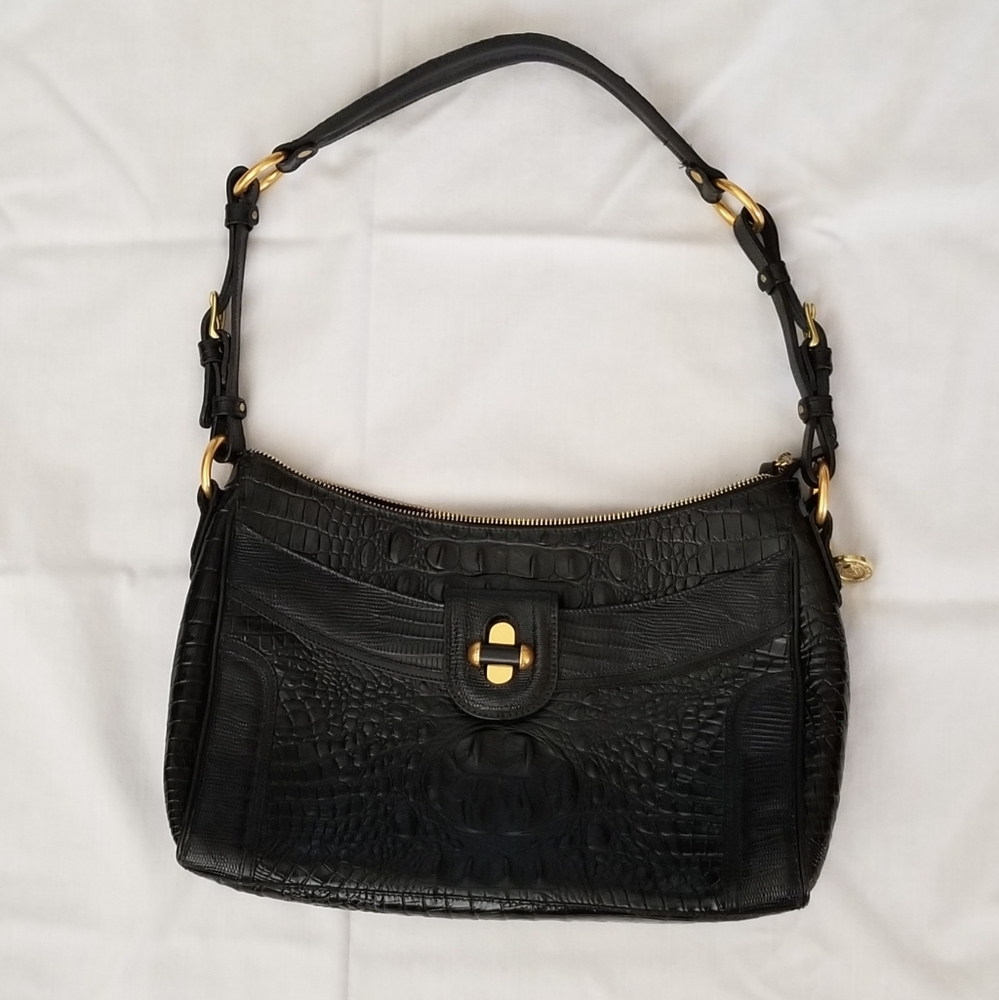 BRAHMIN BLACK SHOULDER BAG IN BEAUTIFUL CONDITION USED MAYBE ONCE